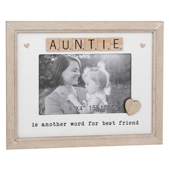 Scrabble Sentiments 'Auntie' Frame 6
